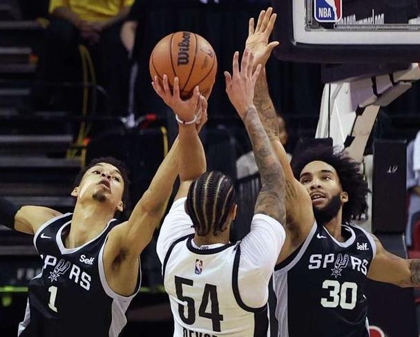 华体会体育APP下载包含欧超杯倒计时，圣安东尼奥马刺关键时刻主帅复盘，细节引发关注，信心回归，球队文化再被提及的词条