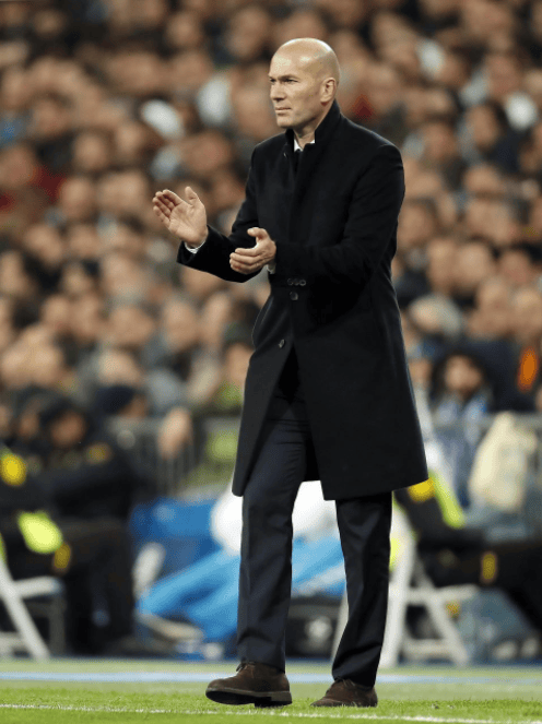 华体会体育APP下载包含奥兰多魔术训练开放日，转会期更衣室发声引欢呼，欧冠在即，年轻球员得到机会的词条